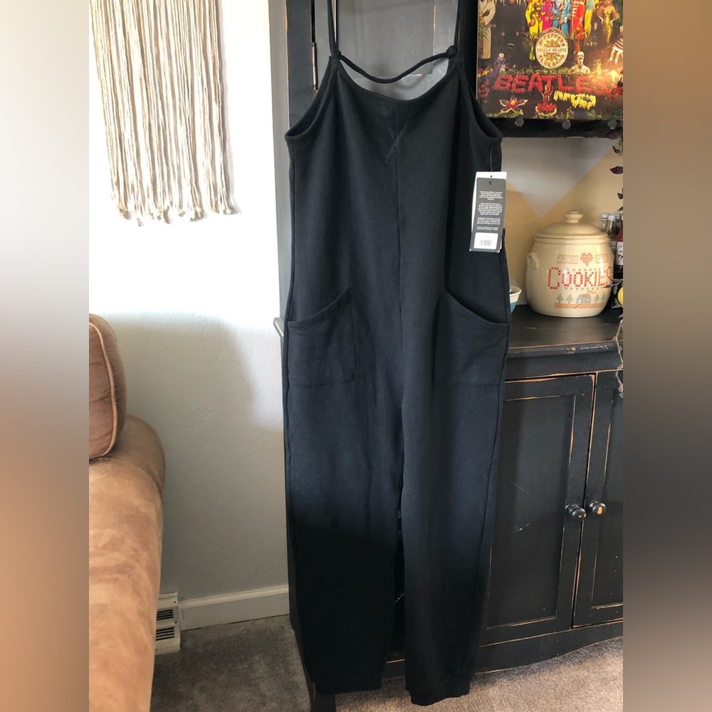 NWT Women’s Glyder Effortless Jumpsuit in black size large